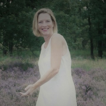 Kersteditie Biodanza met Ada