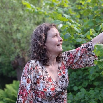 Open je zintuigen! Biodanza in de natuur in de Horsten in Wassenaar